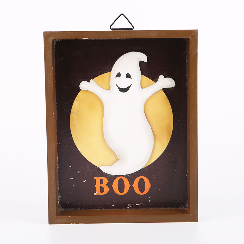 P163649  Halloween decorations