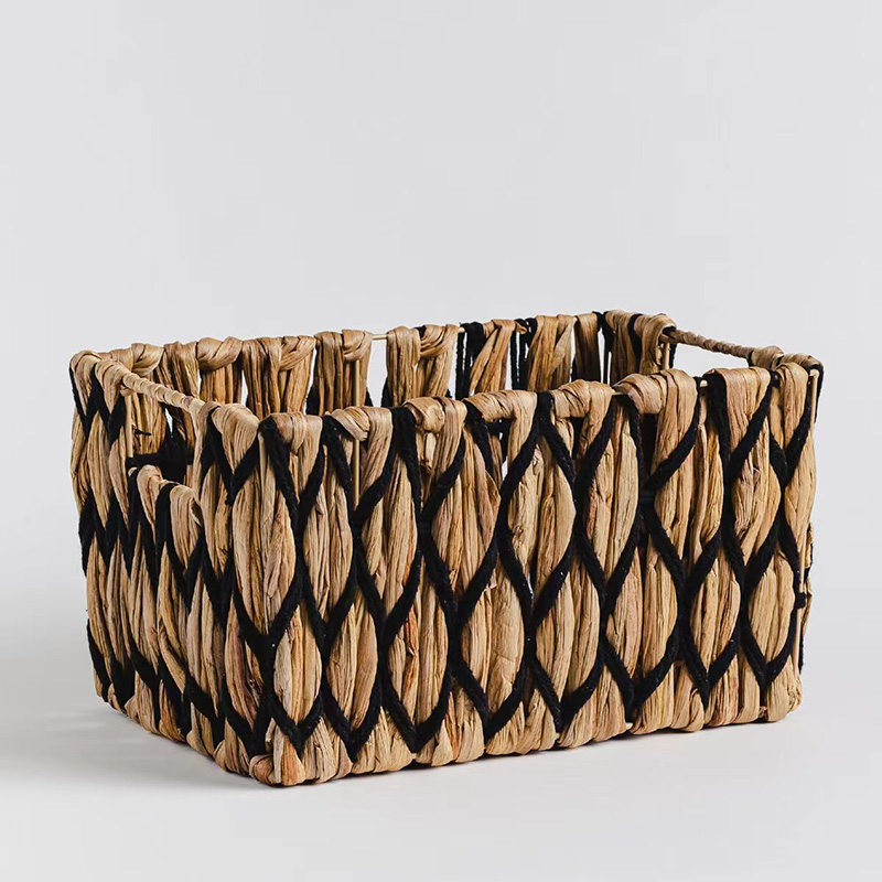 P820309  Storage basket